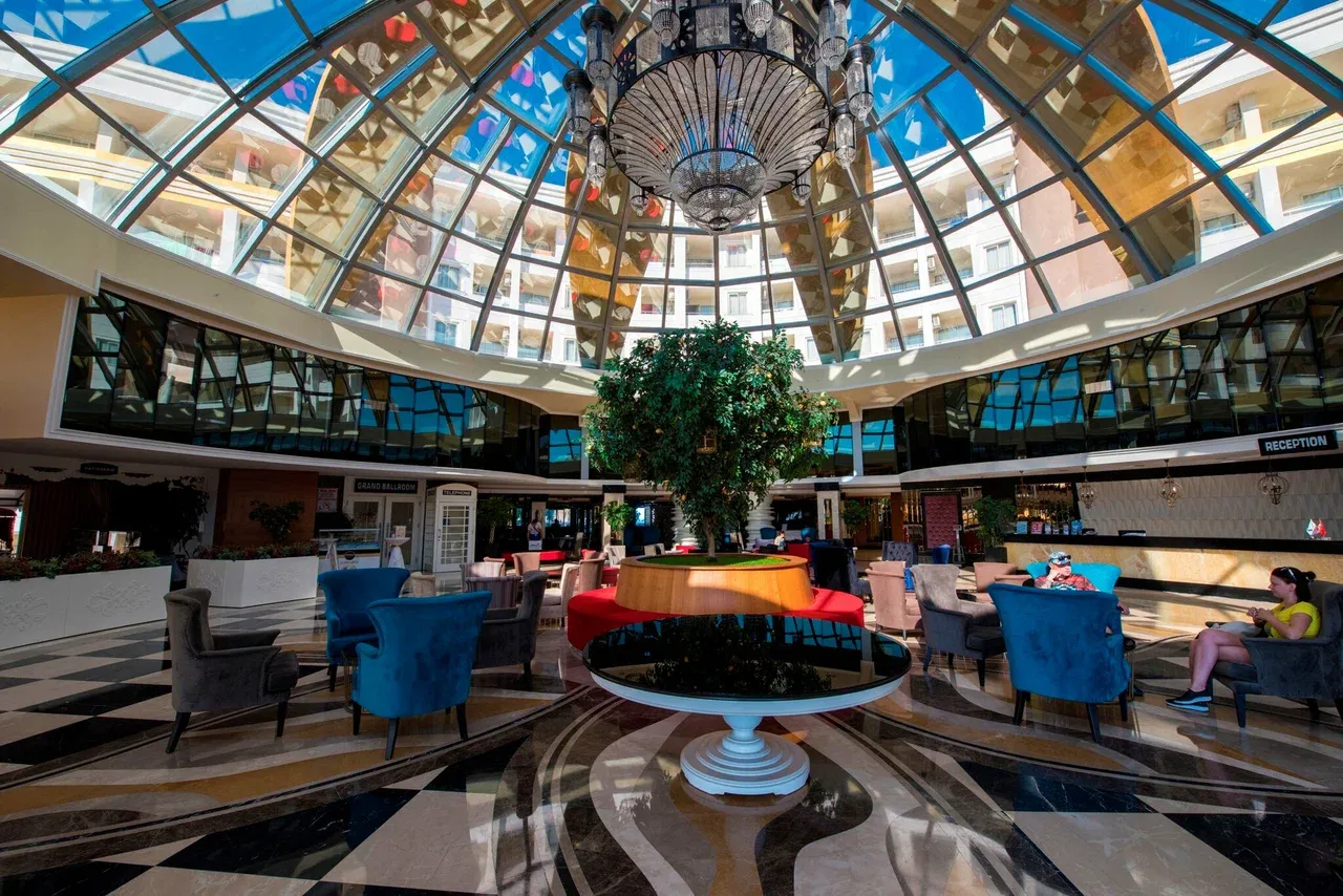 Отель Alegria Hotel для взрослого отдыха без детей 